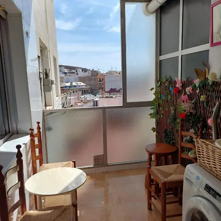En Alicante, Plaza De Espana, Zona Mercado, Aa Аликанте